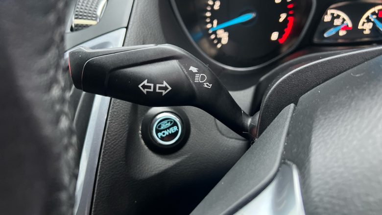 Ford Focus 1.0 125 EcoBoost Titanium 5dr Petrol Hatchback